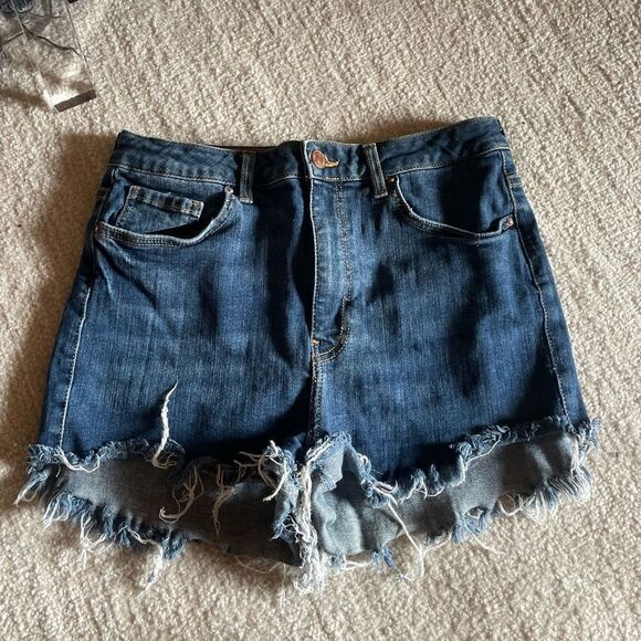 High waisted blue jean shorts - Picture 2 of 4
